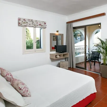 酒店 Corfu Pelagos 4*