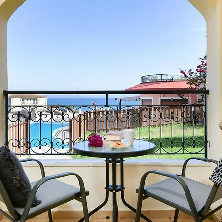 Corfu Pelagos Μωραΐτικα